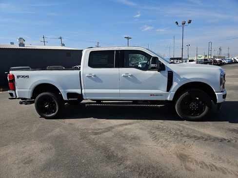New 2026 Ford F250 Lariat w/ Black Appearance Package image 14