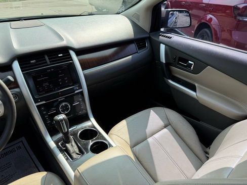 Used 2013 Ford Edge Limited FWD image 20