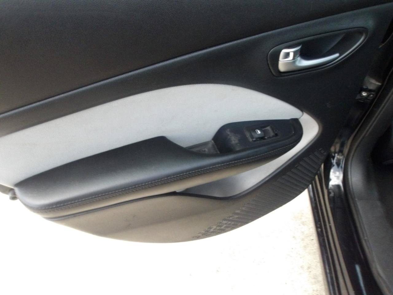 Used 2014 Dodge Dart SXT w/ Rallye Appearance Group FWD image 16