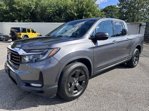 Used 2022 Honda Ridgeline RTL-E image 2