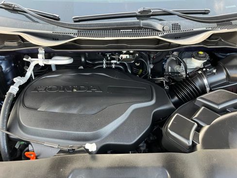 Used 2021 Honda Odyssey EX image 11
