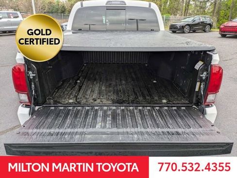 Certified 2022 Toyota Tacoma SR5 w/ Technology Package image 13