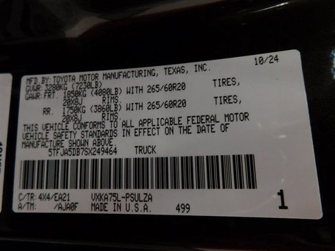 Used 2025 Toyota Tundra Limited image 43