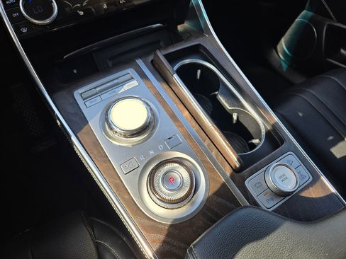 Used 2024 Genesis GV80 2.5T image 31