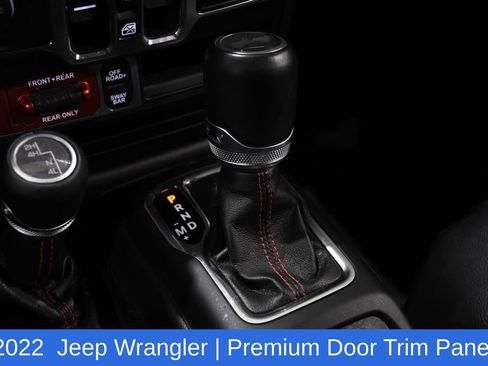 Used 2022 Jeep Wrangler Unlimited Rubicon w/ Steel Bumper Group AWD/4WD image 29