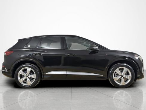 Used 2023 Audi Q4 e-tron Prestige AWD/4WD image 6