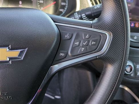 Used 2025 Chevrolet Malibu LT FWD image 13