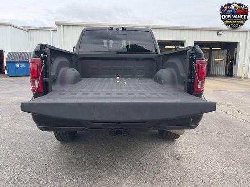 Used 2026 RAM 3500 Laramie AWD/4WD image 23