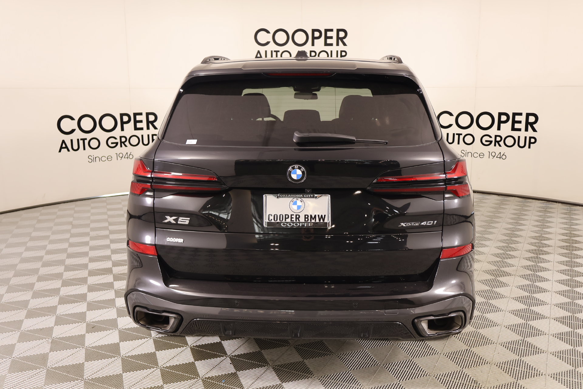 Used 2024 BMW X5 xDrive40i w/ Executive Package AWD/4WD image 23