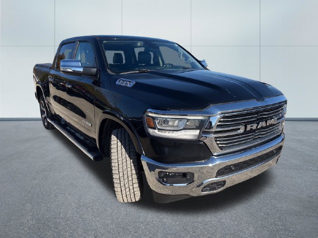 Used 2019 RAM 1500 Laramie AWD/4WD image 5