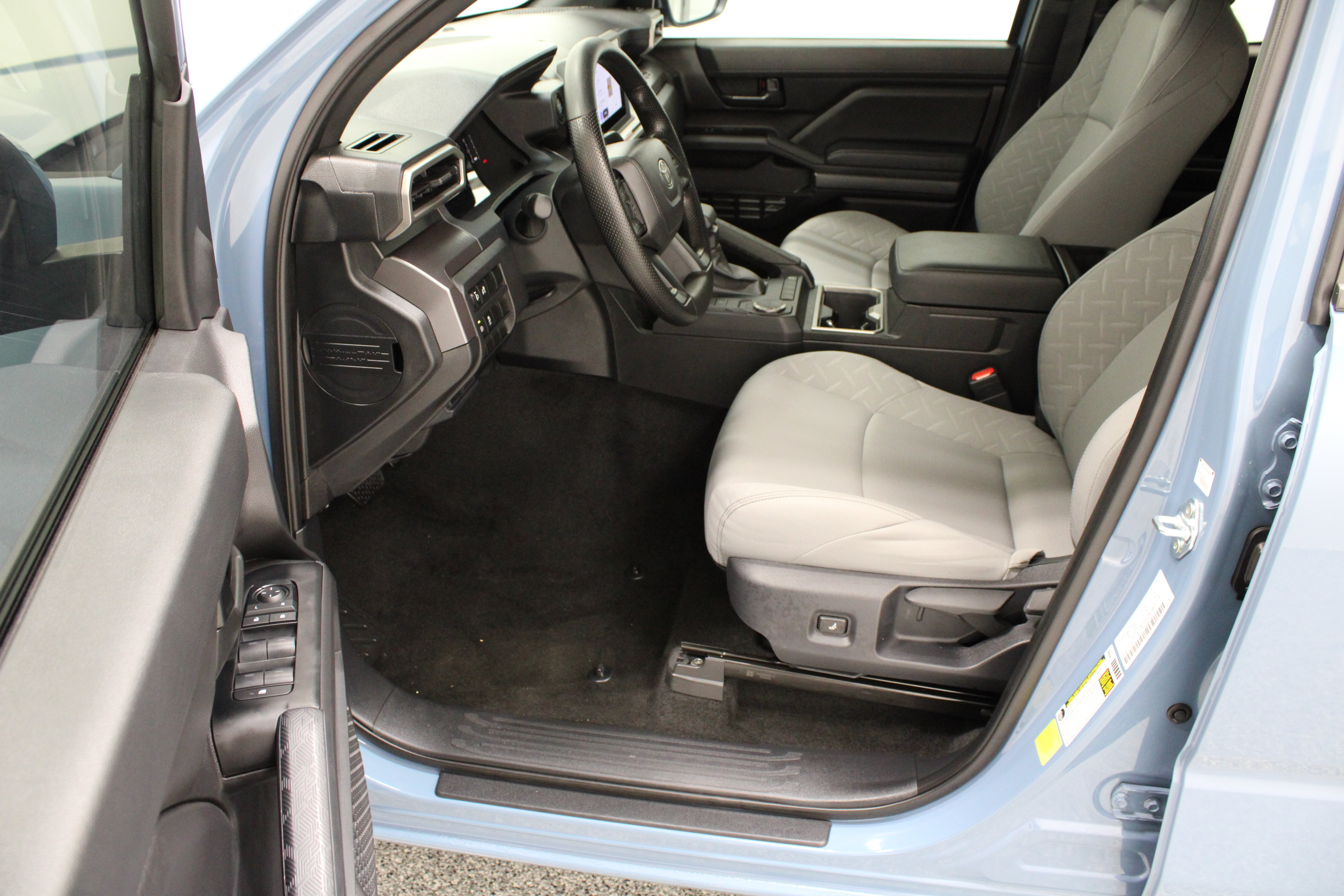 Certified 2026 Toyota Tacoma SR5 RWD image 15