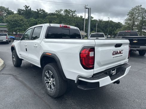 New 2025 GMC Canyon AT4 w/ LPO, Off Road Lift Package image 8