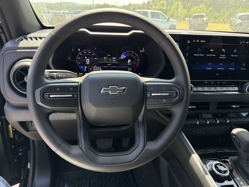 New 2026 Chevrolet Colorado Trail Boss AWD/4WD image 24