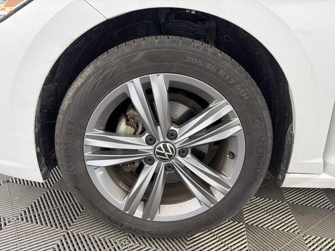 Used 2023 Volkswagen Jetta SE FWD image 15
