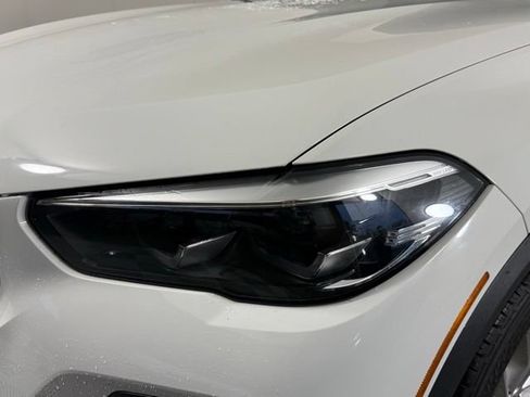 Used 2021 BMW X5 sDrive40i w/ Convenience Package RWD image 13