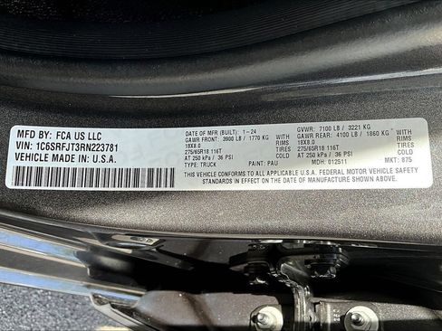 Used 2024 RAM 1500 Laramie AWD/4WD image 43