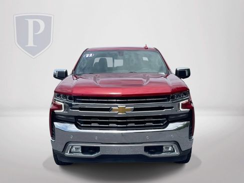 Used 2022 Chevrolet Silverado 1500 LTZ RWD image 2
