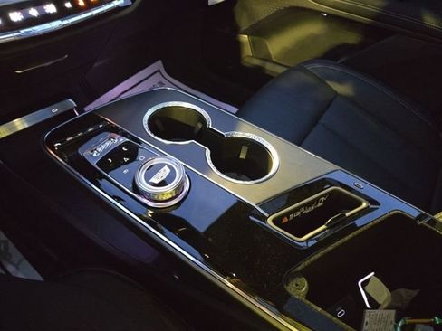 New 2026 Cadillac Lyriq Sport image 27