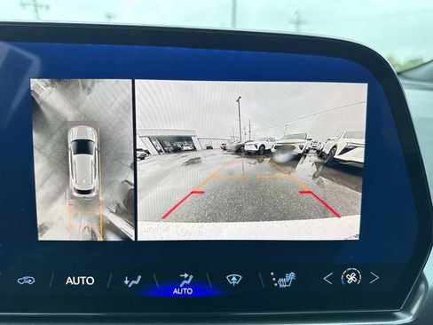 New 2025 Chevrolet Equinox EV RS image 16