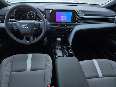 Certified 2026 Toyota Camry SE FWD image 13