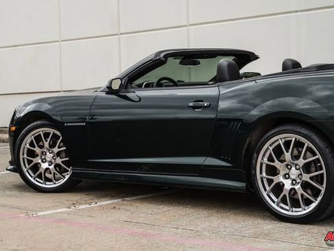 Used 2015 Chevrolet Camaro SS w/ Green Flash Special Edition RWD image 13