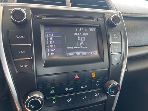 Used 2015 Toyota Camry LE FWD image 12