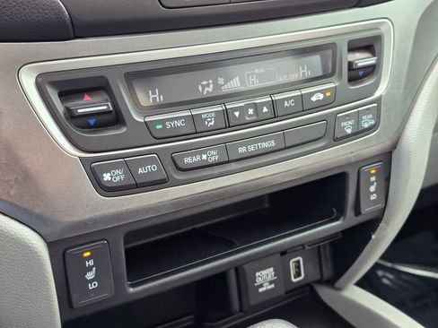 Used 2019 Honda Ridgeline RTL image 30
