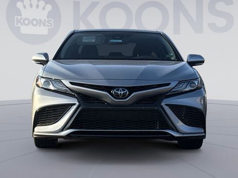 Used 2023 Toyota Camry XSE image 11
