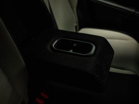 Used 2024 Honda CR-V LX image 12