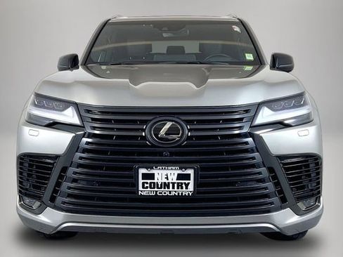 Certified 2024 Lexus LX 600 4WD w/ Appearance Package image 3