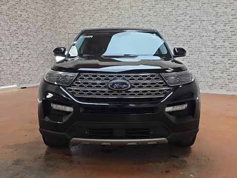 Used 2021 Ford Explorer Limited image 3