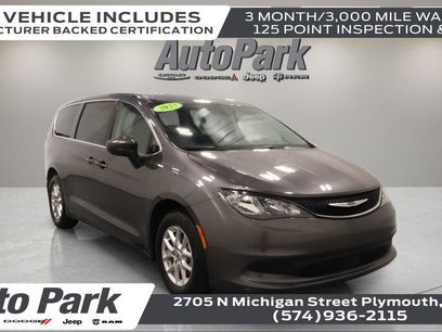 Certified 2023 Chrysler Voyager LX
