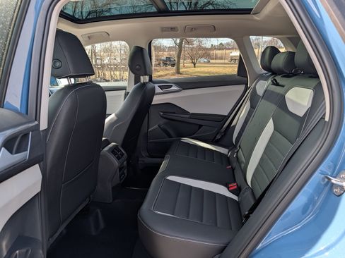 New 2026 Volkswagen Taos SEL AWD/4WD image 6