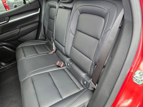 New 2026 GMC Terrain Elevation w/ Elevation Premium Package AWD/4WD image 27