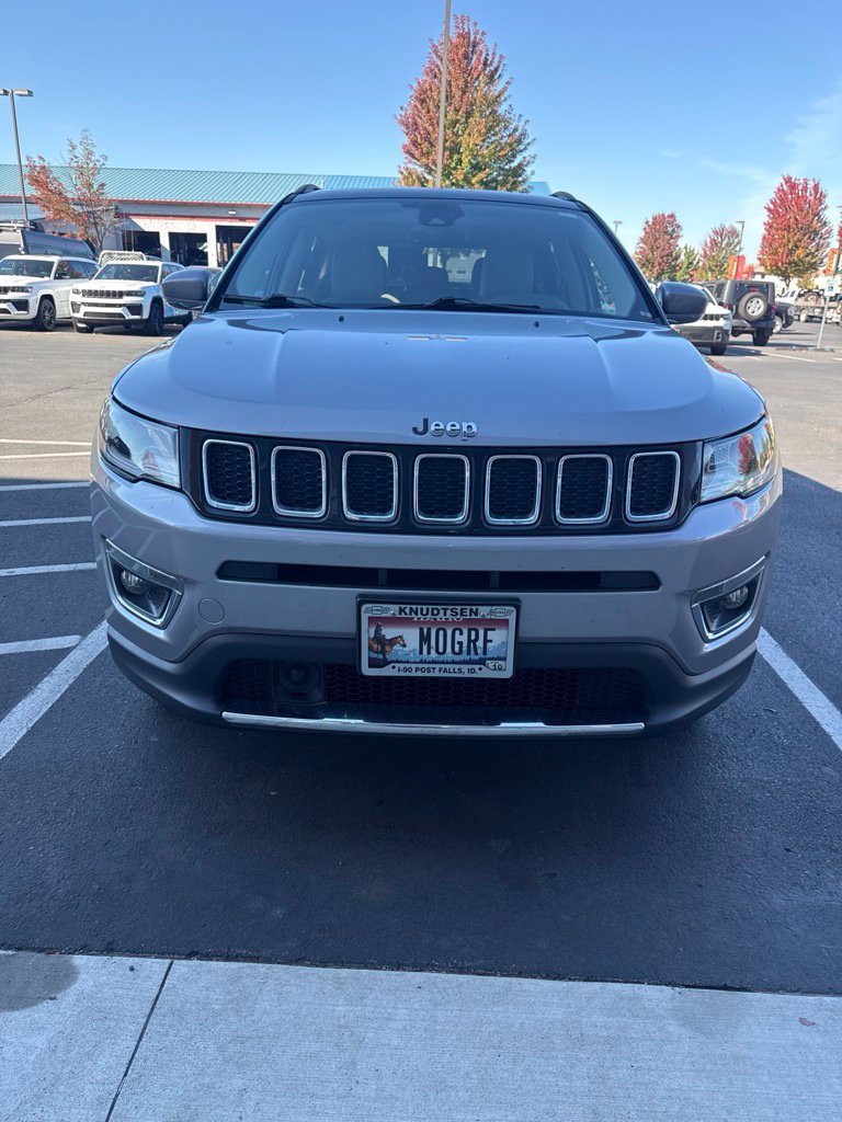 Certified 2018 Jeep Compass Limited w/ Navigation Group AWD/4WD image 2