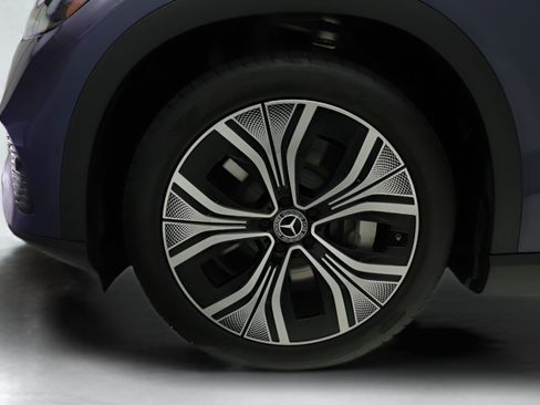 Certified 2023 Mercedes-Benz EQE 350+ SUV image 27
