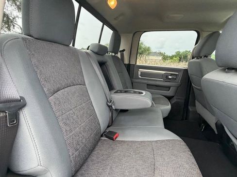 Used 2017 RAM 1500 Big Horn RWD image 16