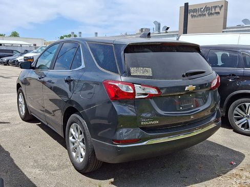 Used 2021 Chevrolet Equinox LT FWD image 4