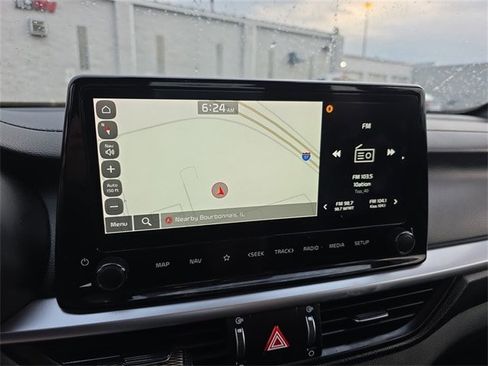 Used 2023 Kia Forte GT-Line image 18