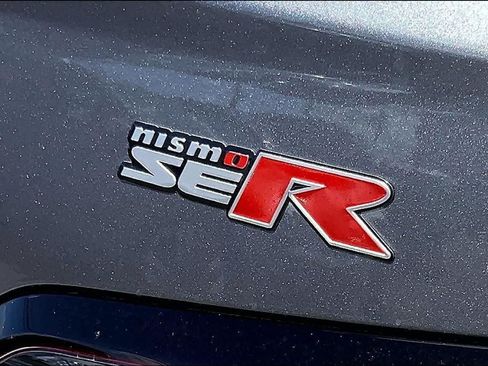 Used 2024 Nissan Versa S FWD image 7