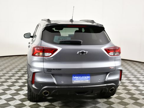 Used 2021 Chevrolet TrailBlazer RS w/ Sun and Liftgate Package image 7