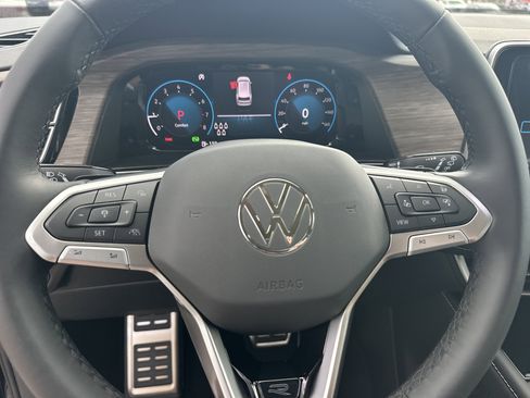 New 2026 Volkswagen Atlas SEL Premium R-Line AWD/4WD image 18