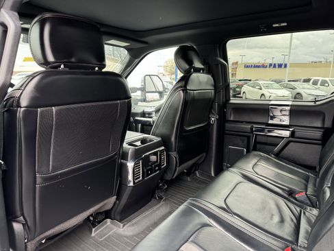 Used 2019 Ford F450 Platinum w/ Platinum Ultimate Package AWD/4WD image 32