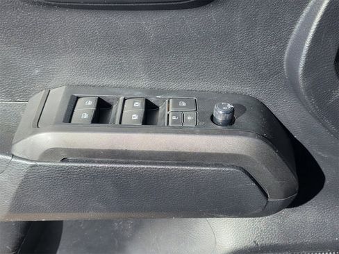 Used 2021 Toyota Tacoma TRD Off-Road image 21