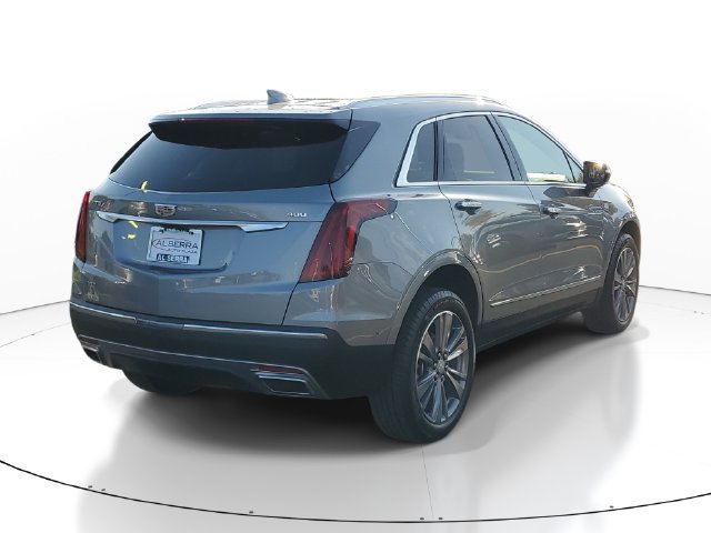 Used 2025 Cadillac XT5 Premium Luxury w/ Technology Package AWD/4WD image 4