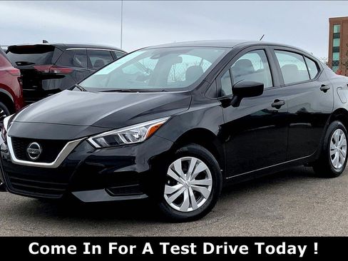 Used 2022 Nissan Versa S image 13
