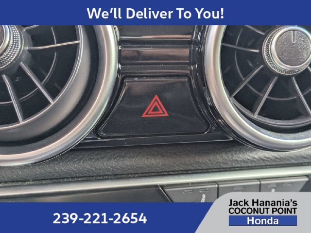 Used 2022 Nissan Sentra SR w/ SR Premium Package FWD image 33