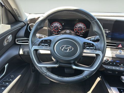 Certified 2023 Hyundai Elantra SEL w/ Convenience Package FWD image 21