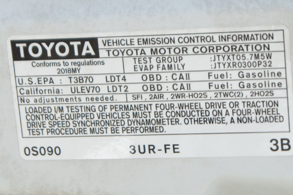 Used 2018 Toyota Tundra Limited w/ Limited Premium Package AWD/4WD image 13