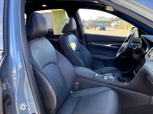 Used 2024 INFINITI QX50 Sport image 7